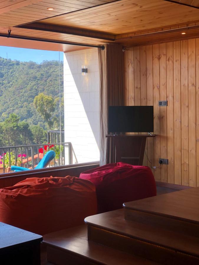 Pigeons Nest Bed & Breakfast Нувара Елия Екстериор снимка